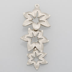 2013-2014 Fashion 15*38MM lovely modern charms,Three Flower Hang,Matte Rhodium,suit for necklace/bracelet/earring ect,sold 10pcs per pkg
