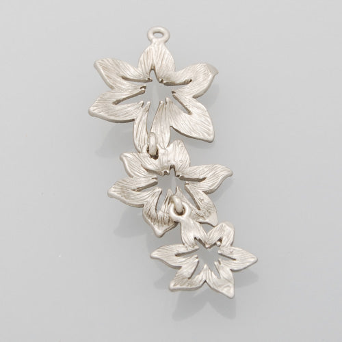 2013-2014 Fashion 15*38MM lovely modern charms,Three Flower Hang,Matte Rhodium,suit for necklace/bracelet/earring ect,sold 10pcs per pkg