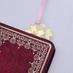 About 43*53mm Personalized Brass Bookmark Gift for Romance Readers cherry blossoms shape Bookmarks 4pcs